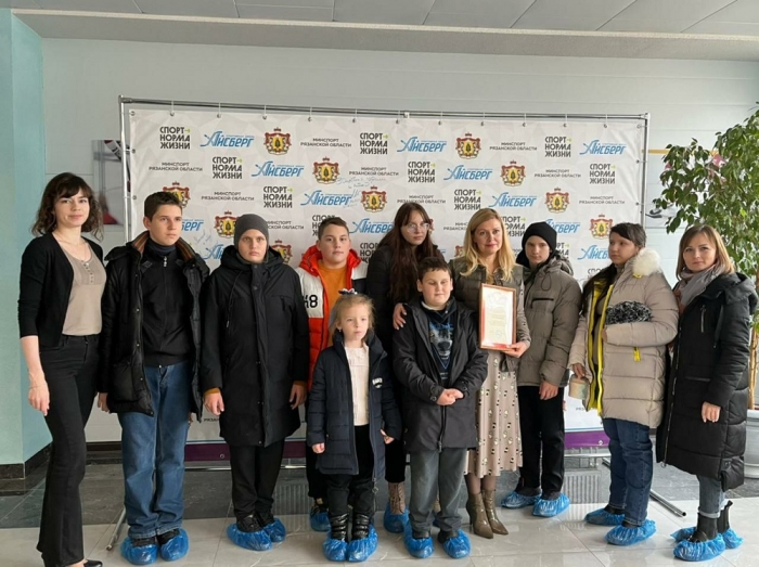 Ученики школы №23 побывали на экскурсии в «Айсберге» 